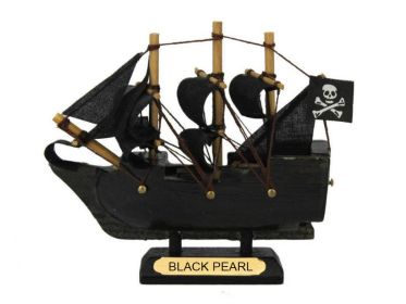 Wooden Model Pirate Ship Christmas Tree Ornament (Model: 4" Black Pearl)