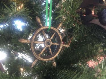 Cast Iron Ship Wheel Decorative Christmas Ornament 4" (Finish: Antique Gold)